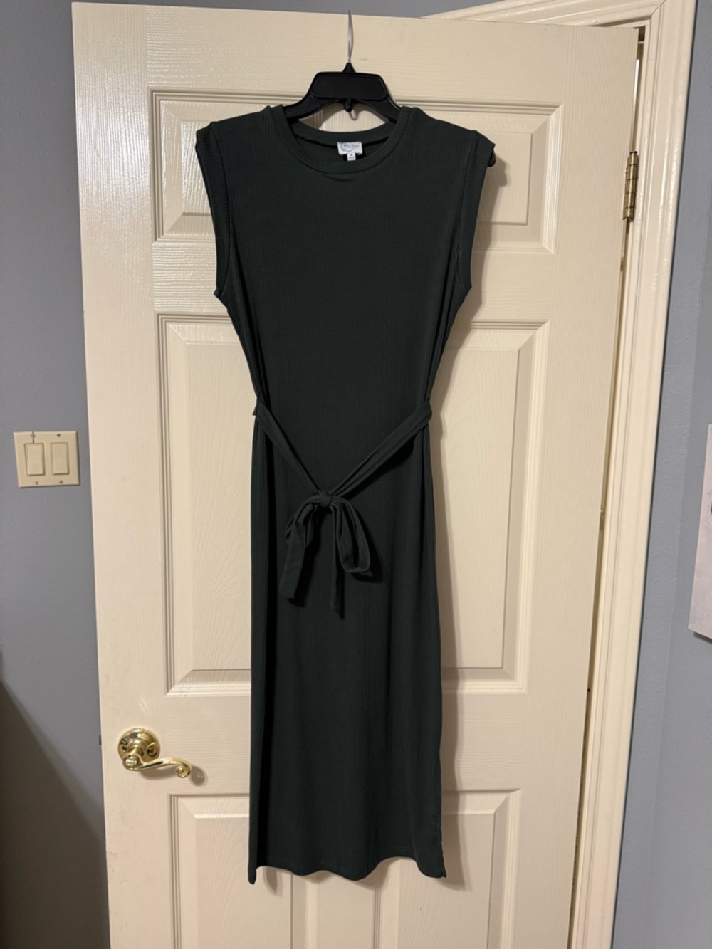 Blue Rain Sleeveless Midi Dress in Dark Green with Tie Waist